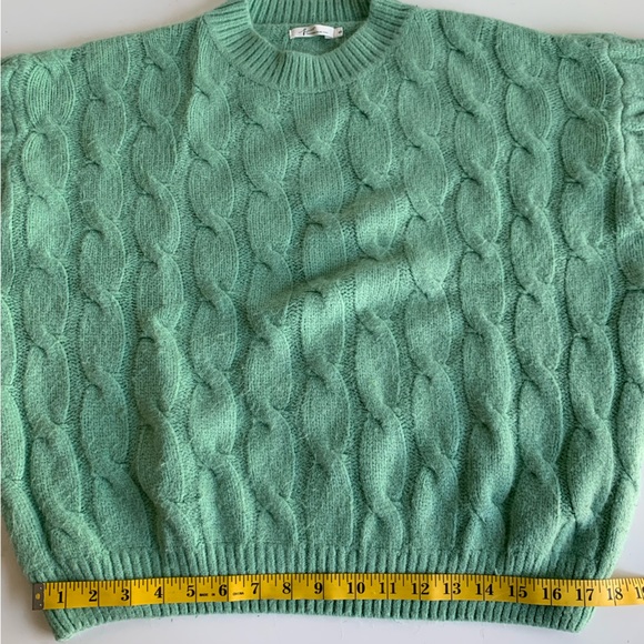 Linn33Sunny Online Apparel‎ Wool blend sweater, soft mint green, Small womens - Picture 5 of 9